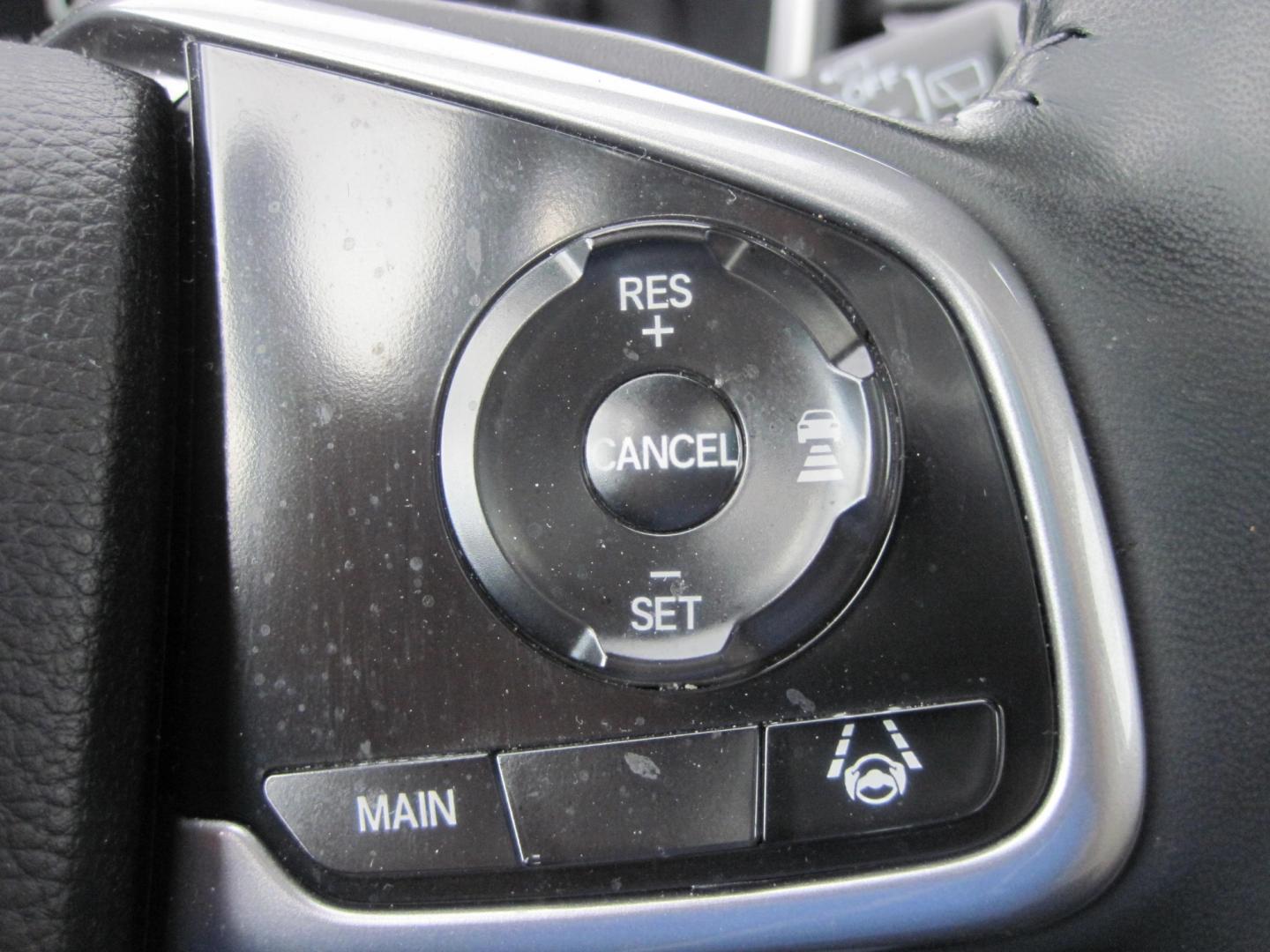 2022 white /Tan Honda CR-V EX-L AWD (2HKRW2H8XNH) , automatic transmission, located at 9530 Old Seward Highway, Anchorage, AK, 99515, (907) 349-3343, 61.134140, -149.865570 - Photo#17